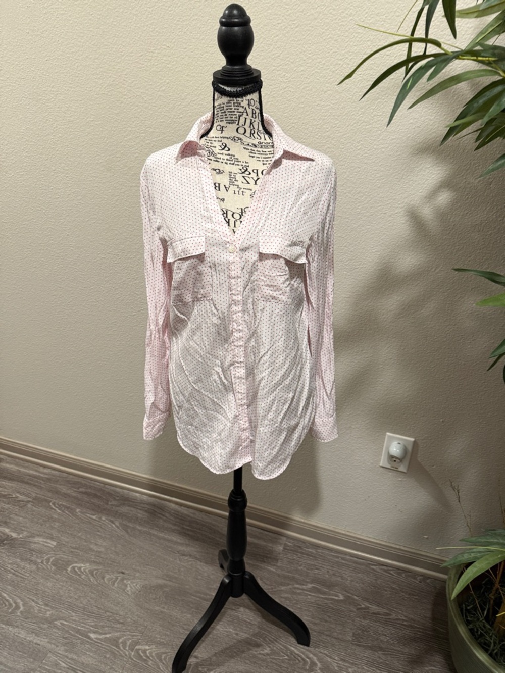 New York & Company Light Pink Polka Dot Button-Down Shirt